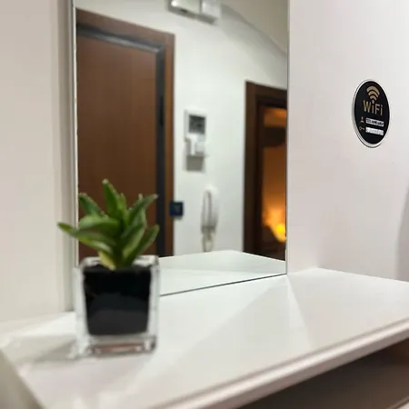Teps Home Airport Venice Exterior photo